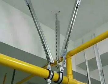 闸阀支撑架的质量要求。价格决定了凤山抗震支撑框架的质量。
